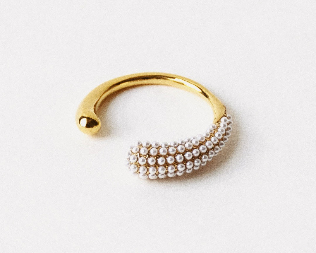 Side view of Pearly Open Front Ring